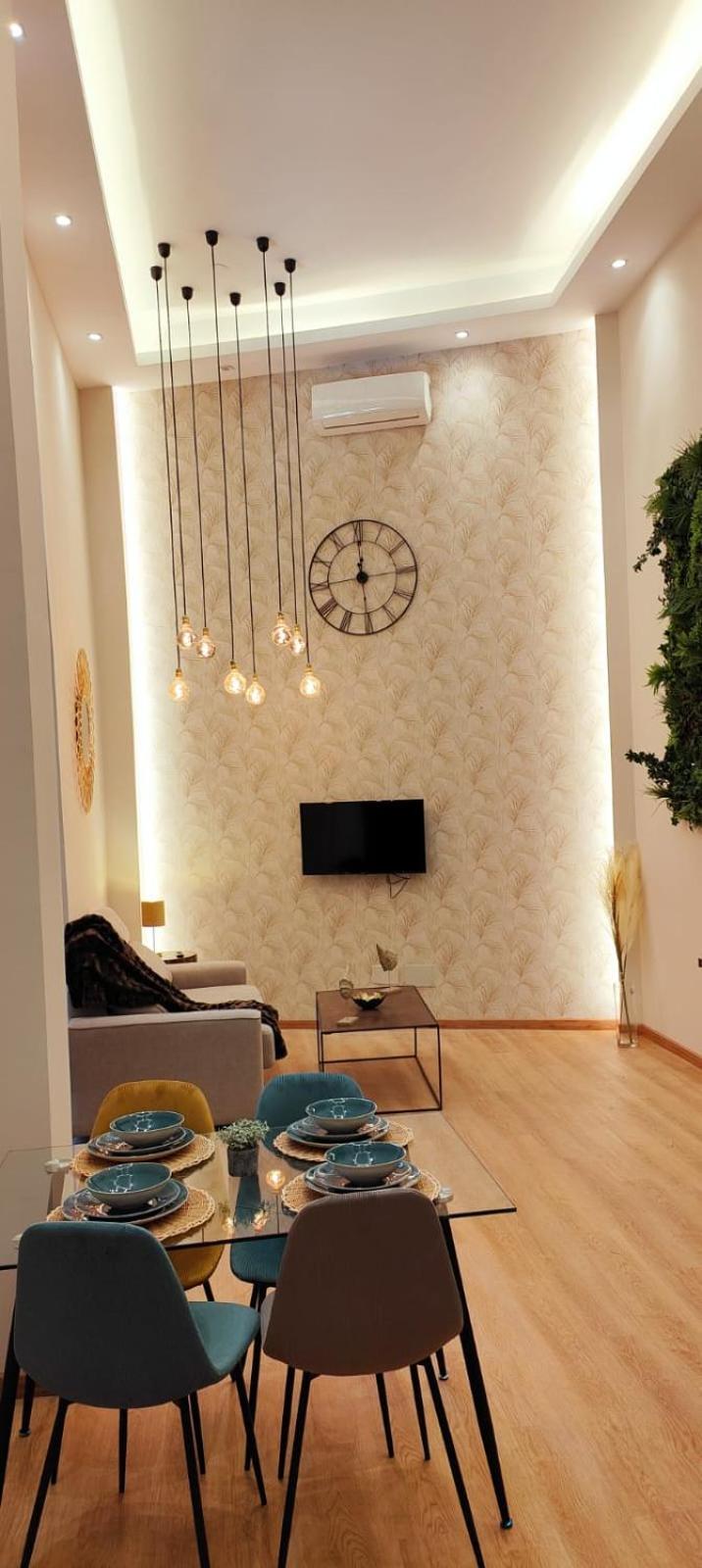 Apartment Pries Homes - Luxury Loft Cienfuegos I Malaga