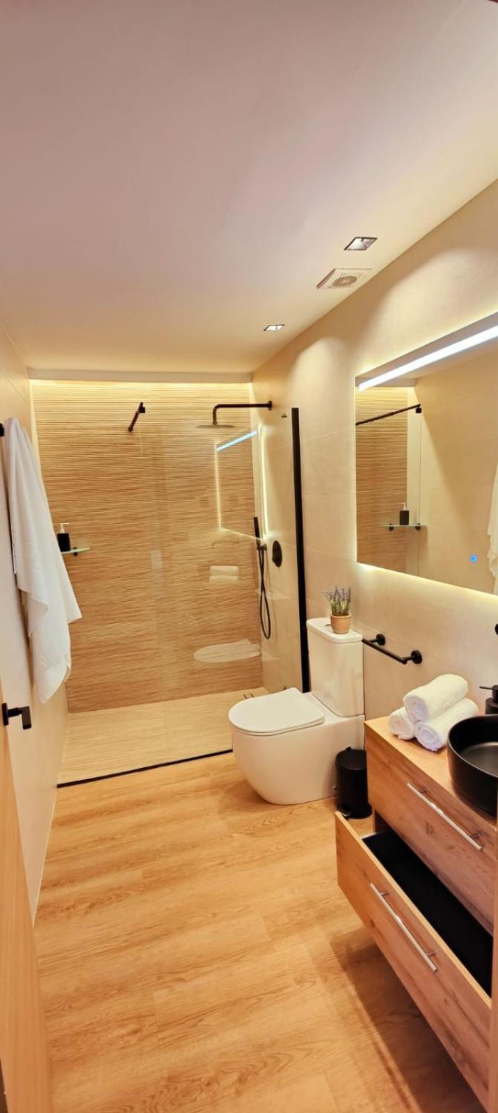 Pries Homes - Luxury Loft Cienfuegos I Apartment Malaga